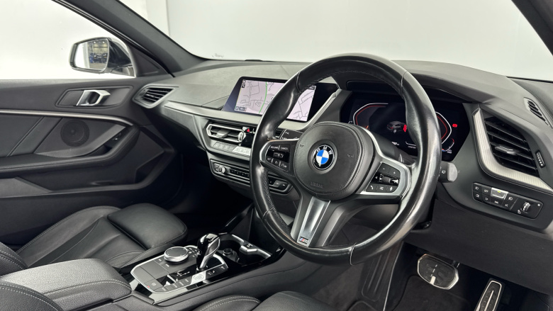 BMW 1 Series 118i M Sport 5dr Step Auto Petrol Hatchback